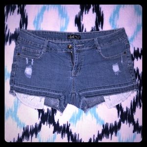 ADORABLE LEI SHORTS